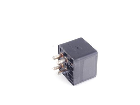 BMW E30 ABS Electric Drive Relay 34511157426, 34-51-1-157-426, 34 51 1 157 426, 34.51.1.157.426